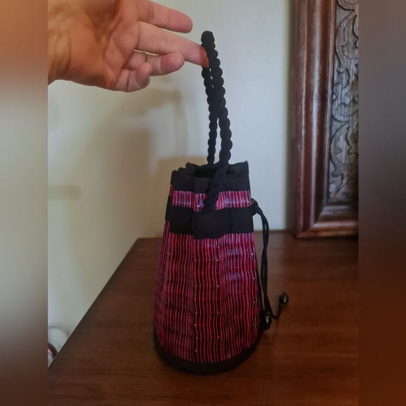 Unique Red Black Reed Mini Cocktail Evening Bag Satin Cord Drawstring Close - Picture 4 of 7